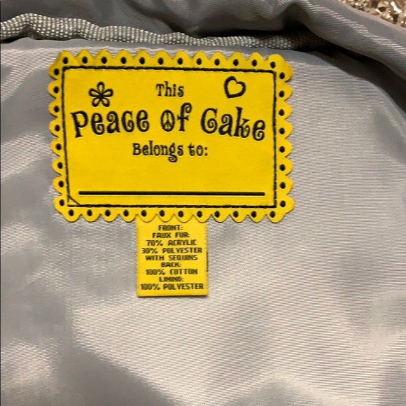 Faux Fur and sequin SUPERCUTE back pack - Picture 3 of 3